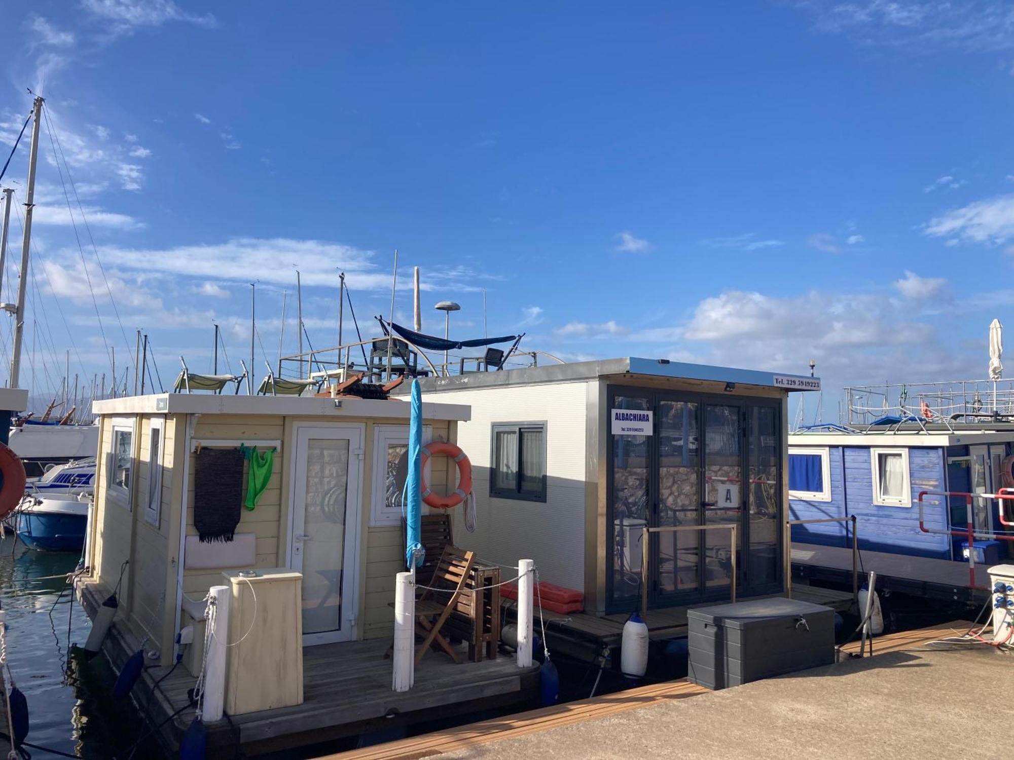 Houseboat Sardinia Suite 칼리아리 외부 사진