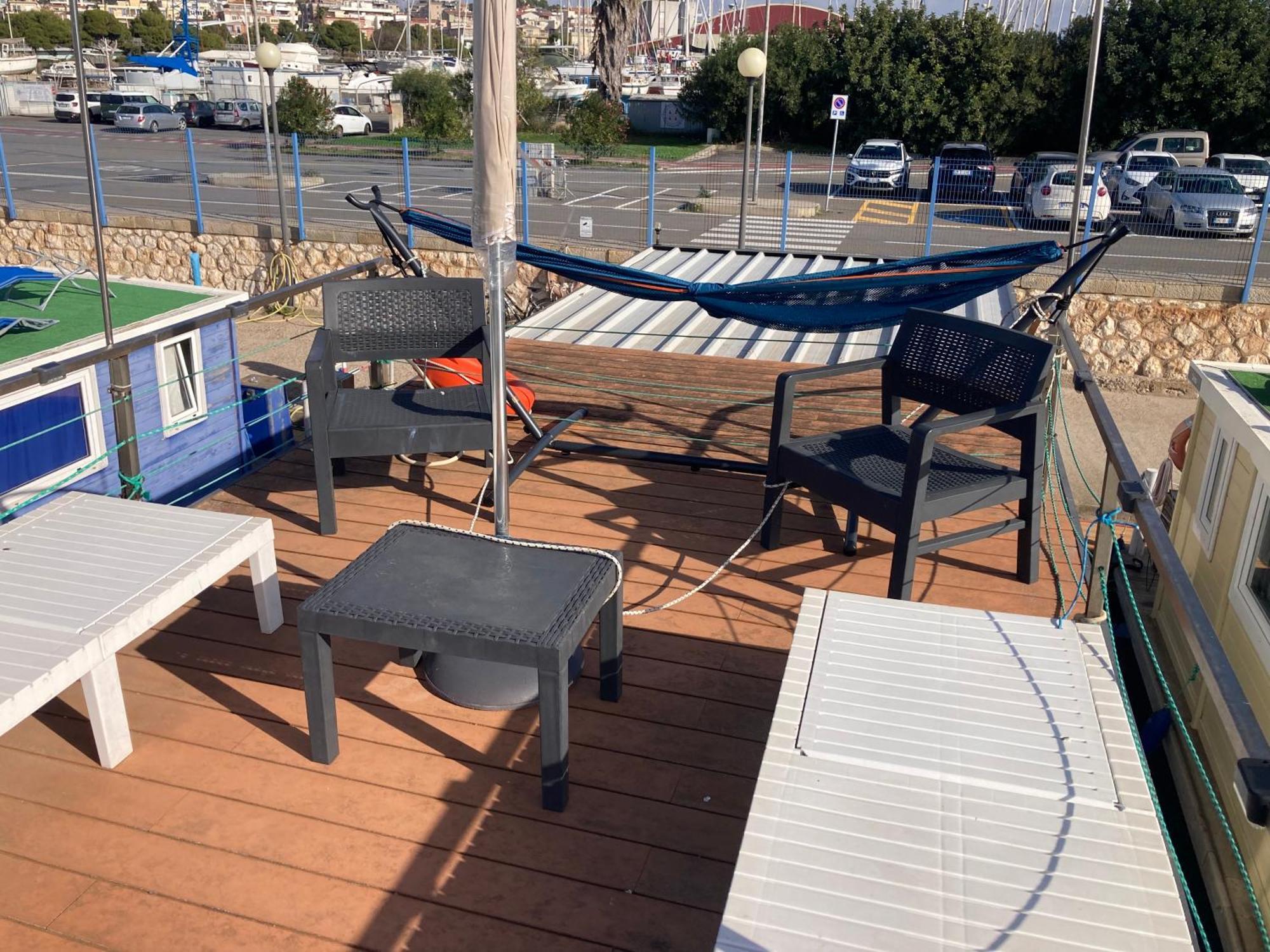Houseboat Sardinia Suite 칼리아리 외부 사진